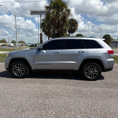 2018 Jeep Grand Cherokee Laredo E