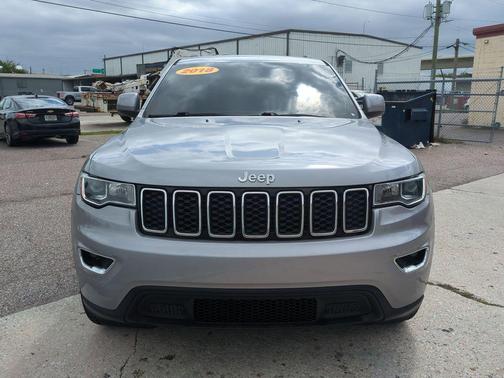2018 Jeep Grand Cherokee Laredo E