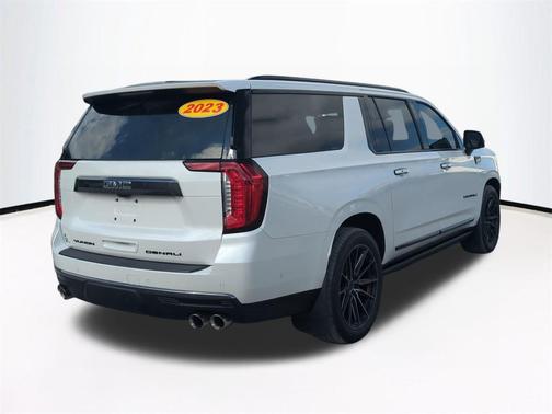 2023 GMC Yukon XL Denali Ultimate