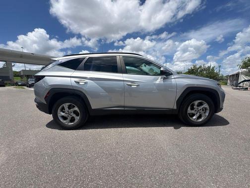 Shimmering Silver 2023 Hyundai TUCSON SEL