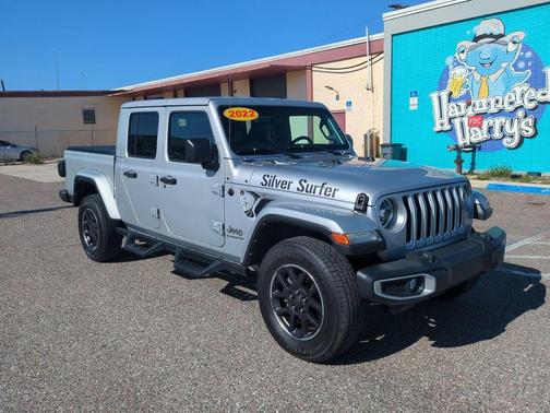 Silver Zynith Clearcoat 2022 Jeep Gladiator Overland