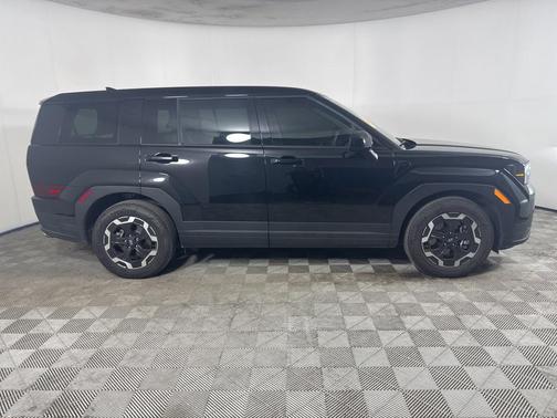 2025 Hyundai SANTA FE SE