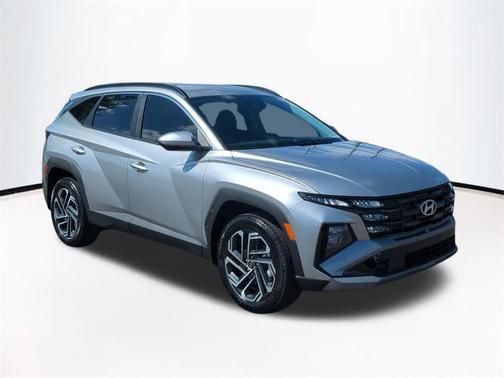 Shimmering Silver 2026 Hyundai TUCSON SEL