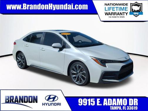 Blizzard Pearl 2021 Toyota Corolla SE