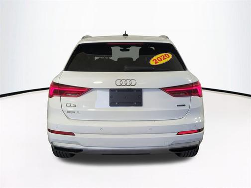 2020 Audi Q3 45 Premium