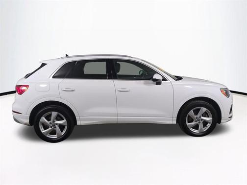 2020 Audi Q3 45 Premium