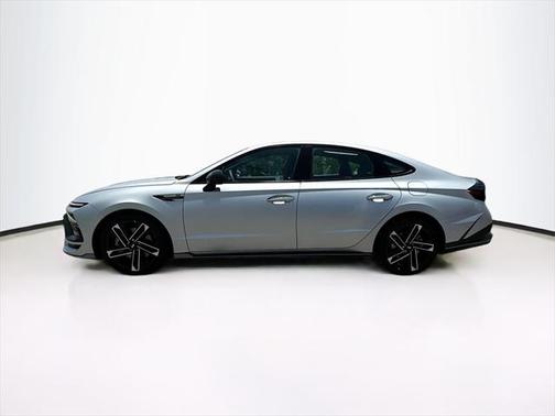 2025 Hyundai SONATA N Line