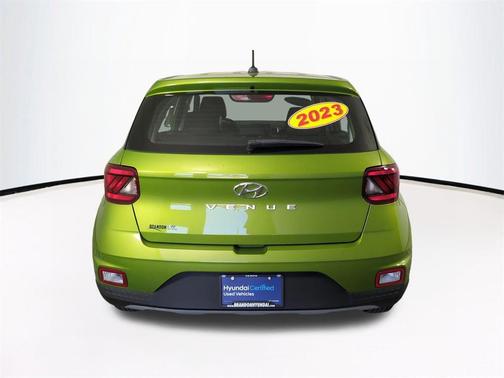 2023 Hyundai VENUE SE