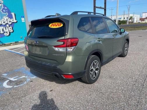 2020 Subaru Forester Premium