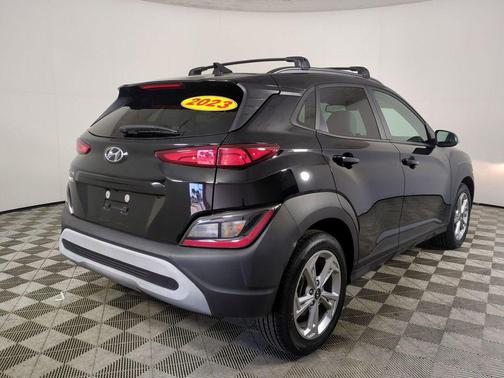 Abyss Black Pearl 2023 Hyundai KONA SEL