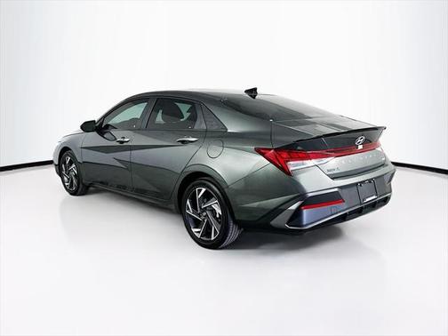 2025 Hyundai ELANTRA Sport