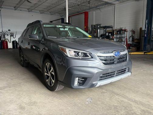 Gray Metallic 2021 Subaru Outback Limited