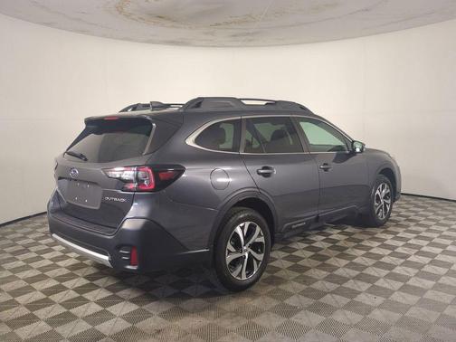 Gray Metallic 2021 Subaru Outback Limited
