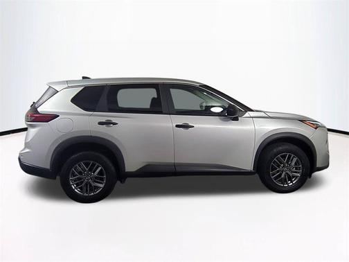 Brilliant Silver Metallic 2024 Nissan Rogue S