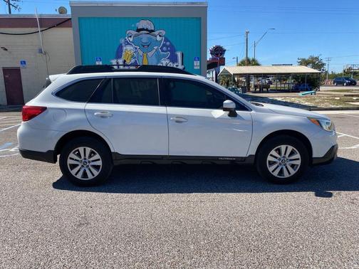 2015 Subaru Outback 2.5i Premium