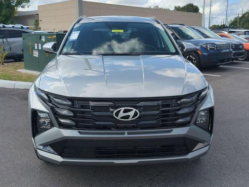 Shimmering Silver 2026 Hyundai TUCSON SEL