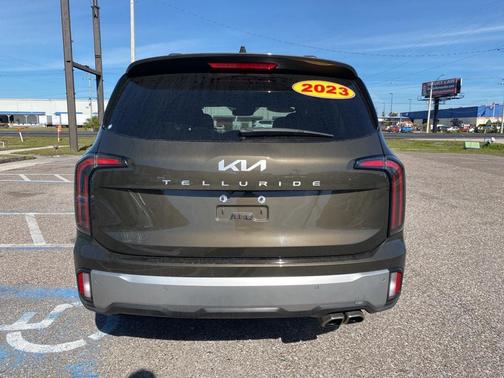 2023 Kia Telluride SX