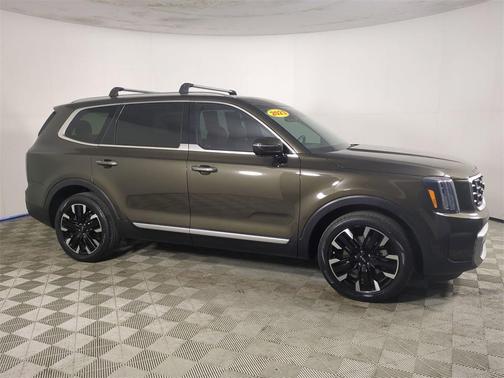 2023 Kia Telluride SX