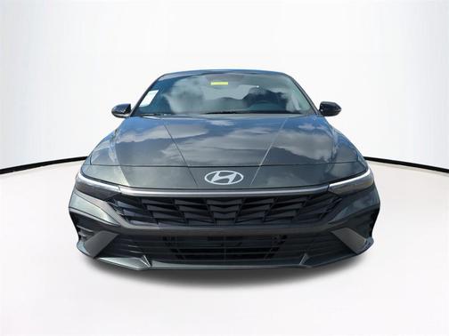 2025 Hyundai ELANTRA HEV SEL Sport