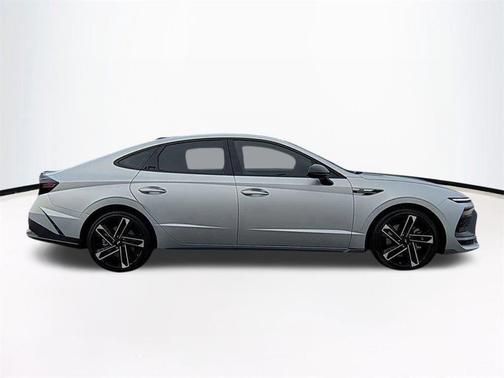 2025 Hyundai SONATA N Line