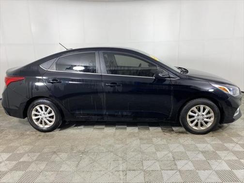 2022 Hyundai Accent SEL