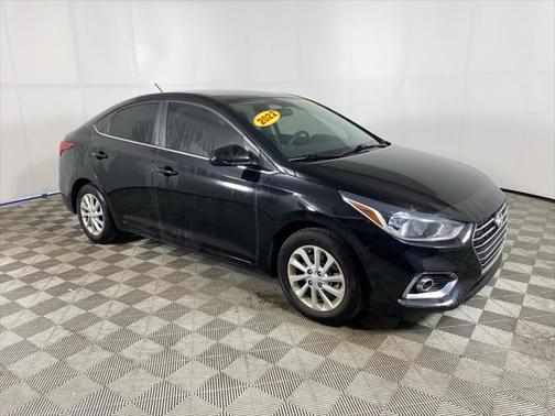 2022 Hyundai Accent SEL