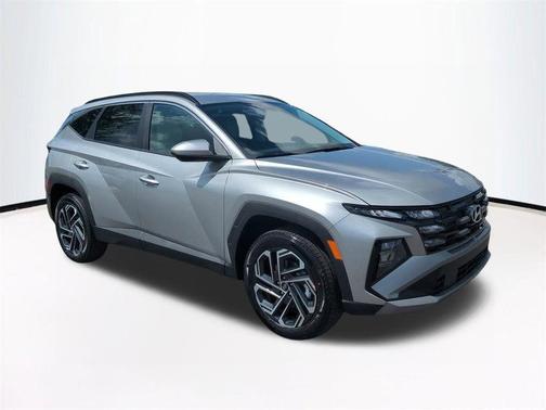 Shimmering Silver 2026 Hyundai TUCSON SEL