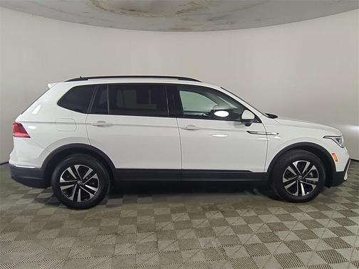 2024 Volkswagen Tiguan 2.0T S