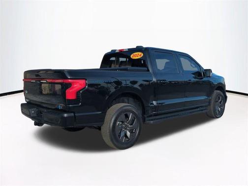 2024 Ford F-150 Lightning LARIAT