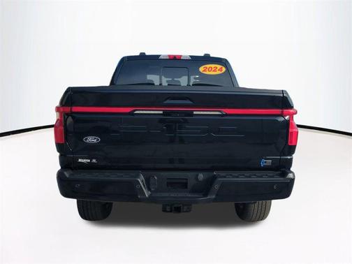 2024 Ford F-150 Lightning LARIAT