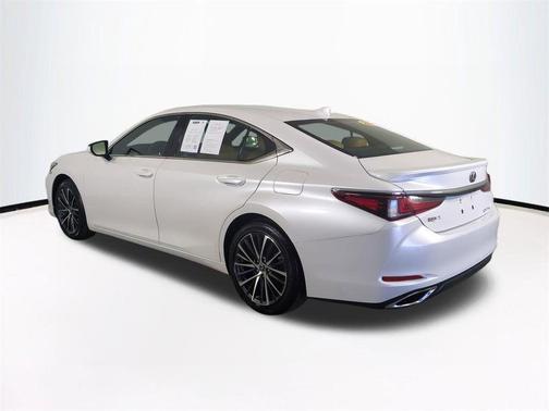 2023 Lexus ES 350 Base