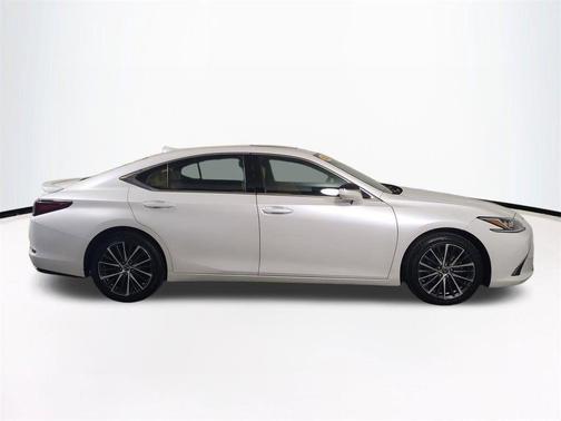2023 Lexus ES 350 Base