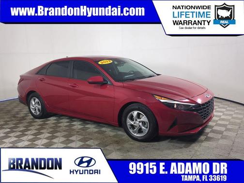 2022 Hyundai ELANTRA SE