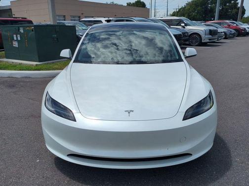 Pearl White Multi-Coat 2024 Tesla Model 3 Long Range