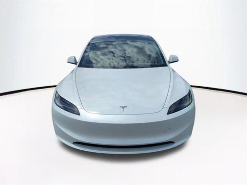 Pearl White Multi-Coat 2024 Tesla Model 3 Long Range