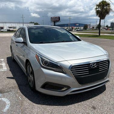 Starlight Silver 2016 Hyundai SONATA Hybrid Limited
