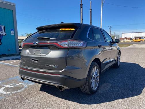 2017 Ford Edge Titanium
