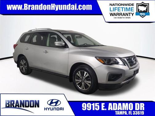 2018 Nissan Pathfinder SV