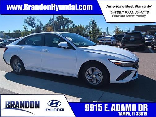 2026 Hyundai ELANTRA SE