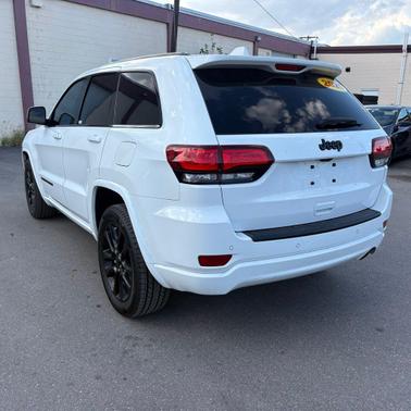 2021 Jeep Grand Cherokee Laredo