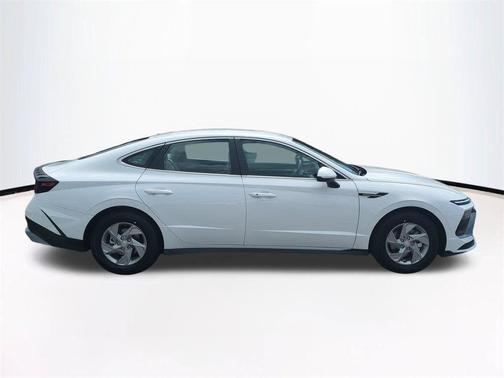 Serenity White 2026 Hyundai SONATA SE