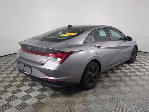 2023 Hyundai ELANTRA HEV Blue