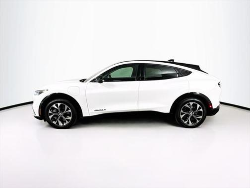 2022 Ford Mustang Mach-E Premium