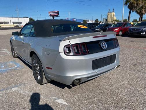 2014 Ford Mustang V6 Premium