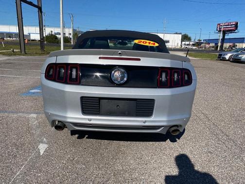 2014 Ford Mustang V6 Premium