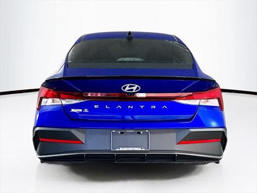 2025 Hyundai ELANTRA Sport