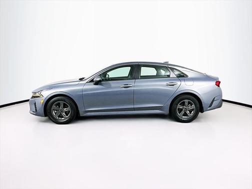 2021 Kia K5 LX