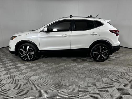 2021 Nissan Rogue Sport SL