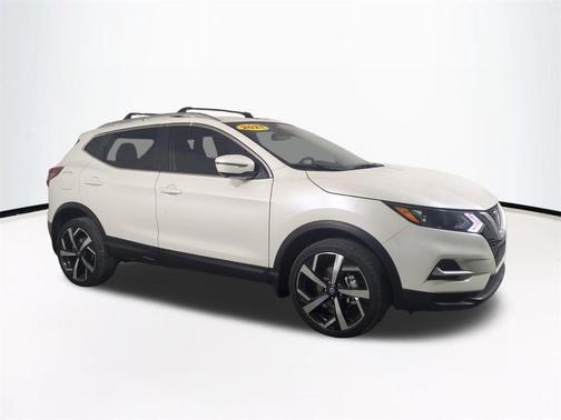 2021 Nissan Rogue Sport SL