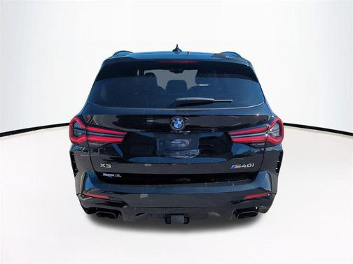 2023 BMW X3 M40i
